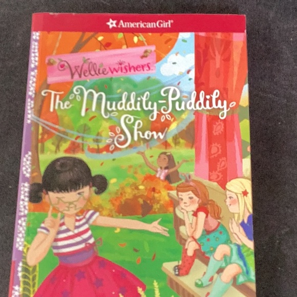 American Girl WellieWishers The Muddily-Puddily Show Book - Picture 3 of 3
